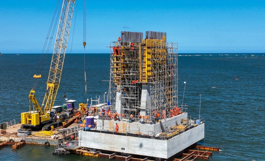 Obra da Ponte de Guaratuba